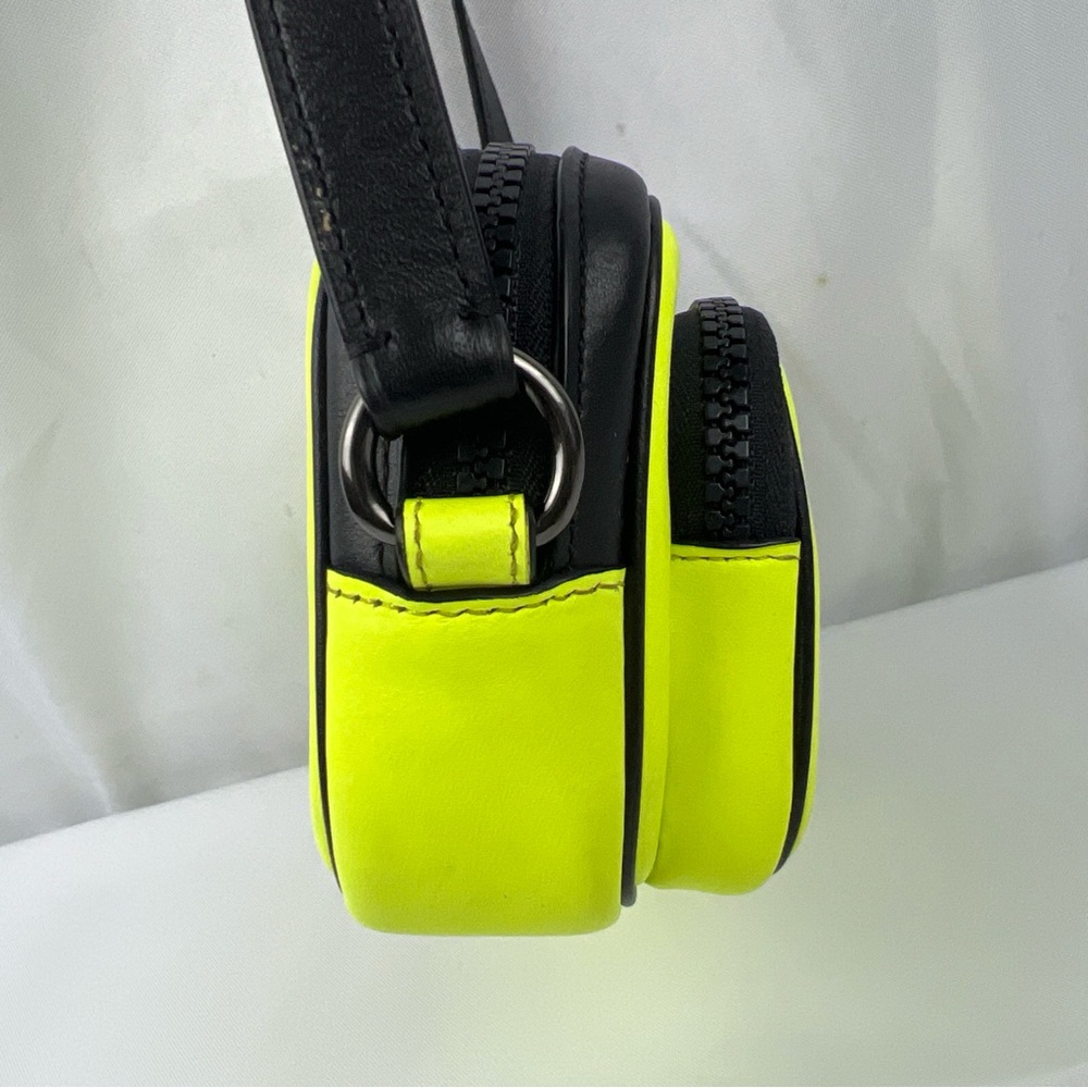 Coach Yellow and Black Belt Bag - Picture 6 of 16